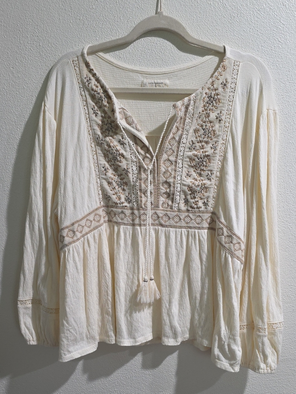 NWOT Lucky Brand Gauzy Peasant Top With Vevet, Crocheted And Embroidered Trim